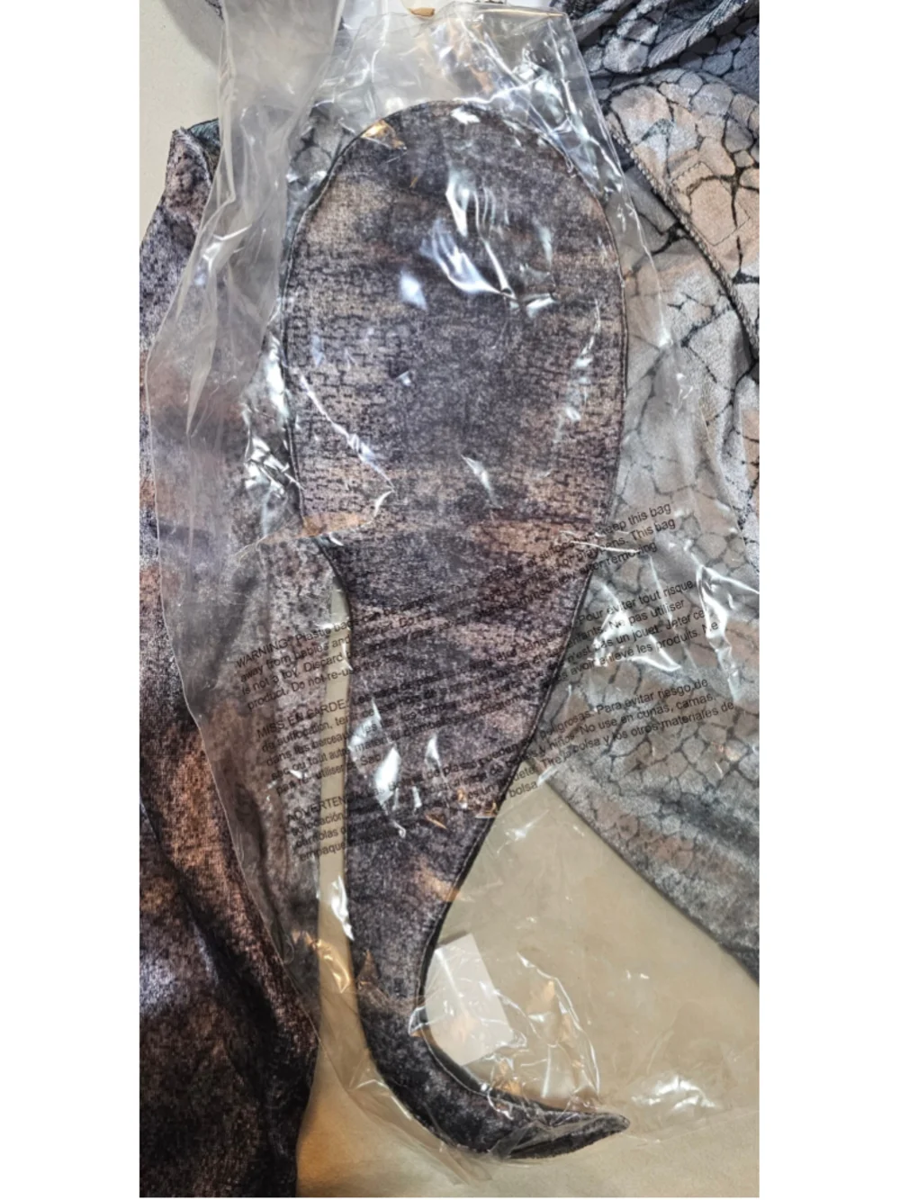 Boys Jurassic World Dinosaur Costume Size Small 4-6 Grey Black